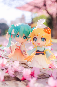 Miku and Rin Harvest Moon