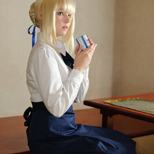Saber Cosplay