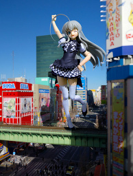 Nyaruko-san in Akihabara