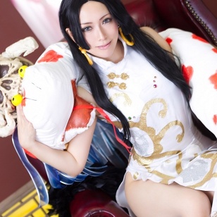 ONEPIECE  boa hancock