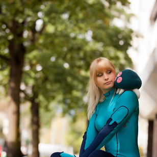 Samus Aran - Metroid-Mum