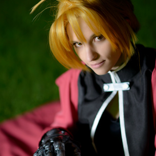 Edward  Elric Cosplay