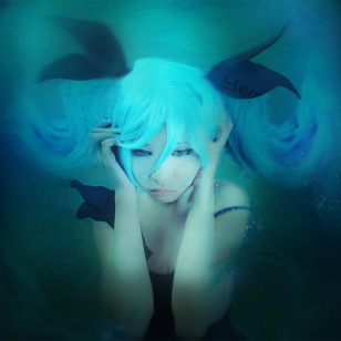 Deep Sea Girl: Hatsune Miku