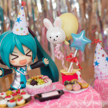 初音ミク たま チェキ Happy Birthday Party 2020 初音ミク/Hatsune Miku Sweet 16th Birthday Special】 - YouTube