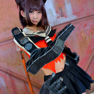 Light Cruiser Naka (kancolle) Cosplay!