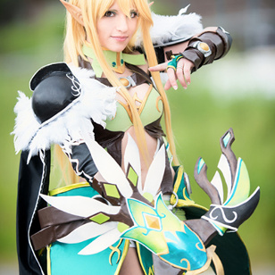 Rena Night Watcher cosplay