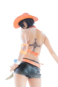 ONE PIECE Eat Salad, Pirate King!!