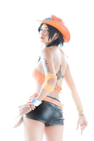 ONE PIECE Eat Salad, Pirate King!!