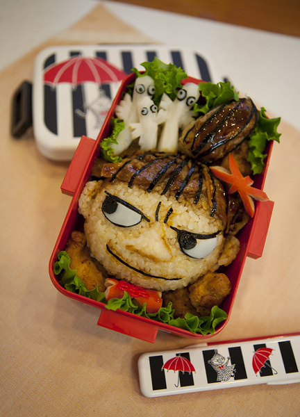 Little Mii Bento < For a High School Girl