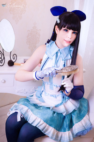 Miyuki Shiba (The Irregular at Magic High School / Mahouka Koukou no Rettousei) Cosplay by Calssara