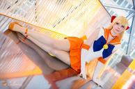 Sailor Venus (Sailor Moon) Cosplay by Calssara