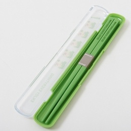 Smiling Yotsuba Chopsticks and Chopstick Case Set