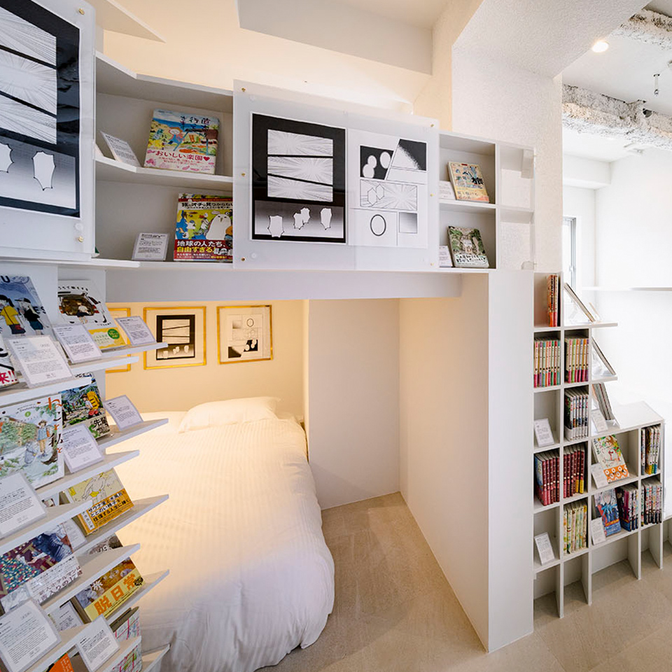 BOOK HOTEL