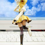 Mami Tomoe & Nendoroid Kyouko Sakura Figures (2/4)