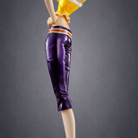 Nico Robin figure from One Piece (3/6)