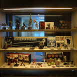 The Akihabara Good Smile & Karaoke no Tetsujin Café (12/29)