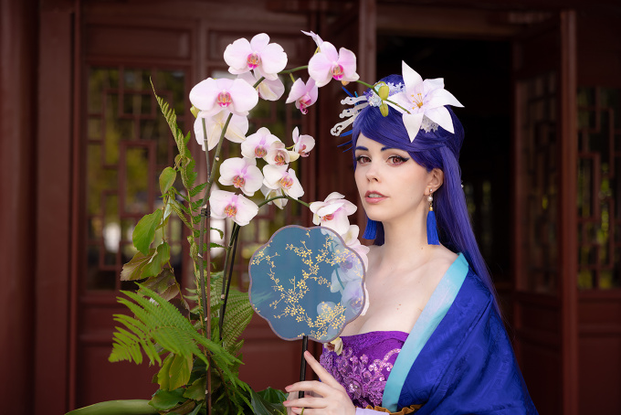 Lihua (Apothecary Diaries) Cosplay by Calssara