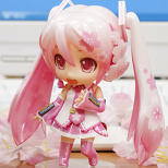 Nendoroid Sakura Miku! (6/11)