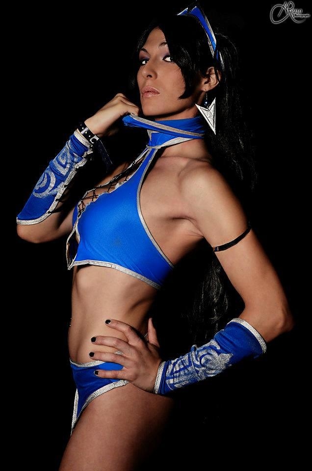 Kitana - Mortal Kombat