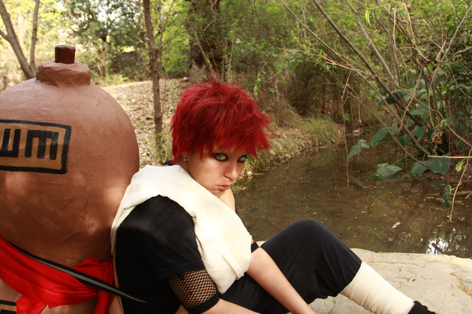 Gaara: lonely  glare