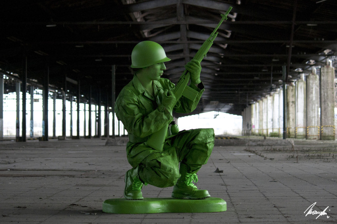 Army Men/ Toy Soldier 