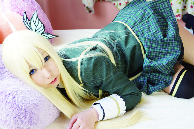 Sena Kashiwazaki <Bokuhatomodachigasukunai>