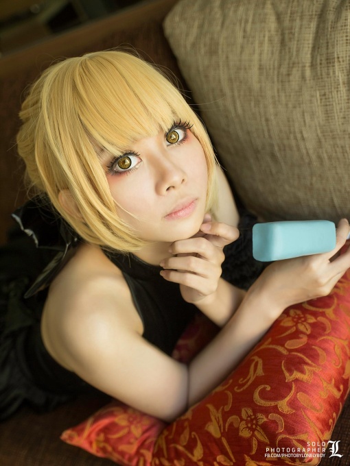 WAVE Beach Queens Saber Alter - Fate/Stay Night