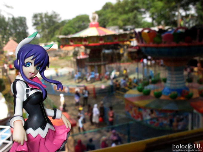 To Theme Park with Mikono-san!