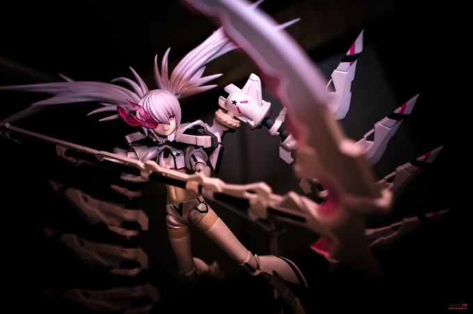 figma white rock shooter 