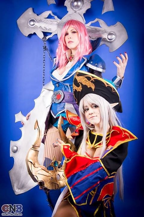 The kindred and the elf: Forsaken World Cosplay