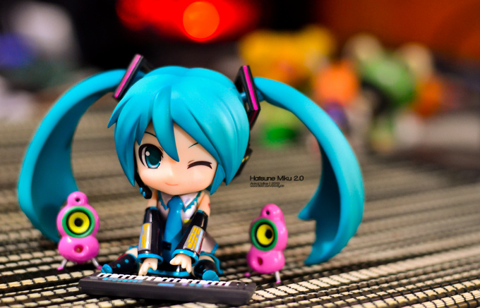 I Caught Miku Playing! 