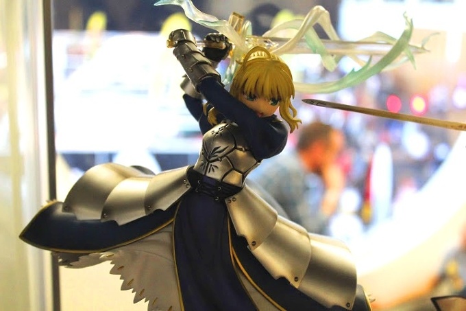 Figurines: Saber [Armor] and Triumphant Excabilur