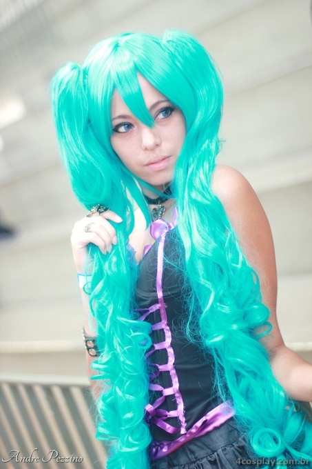Hatsune Miku ~ Vocaloid