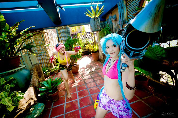 League of Legends: Pool Party Rivals