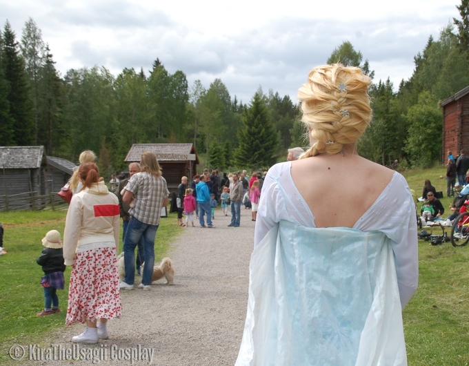 Elsa during midsummer (2)