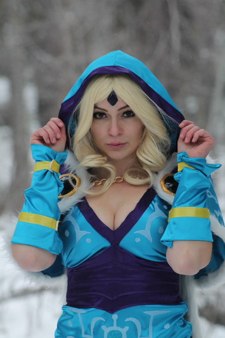 Crystal Maiden