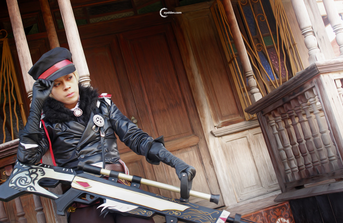 Abu Tendencia cosplaying Kess Kielce of Granado Espada during XM3